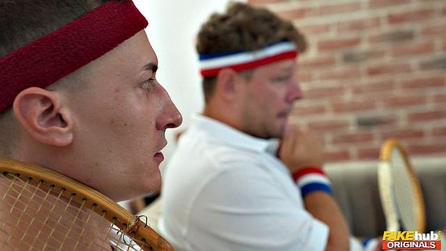 итальянка устроила страстный теннис втроём - ракетки тут не нужны