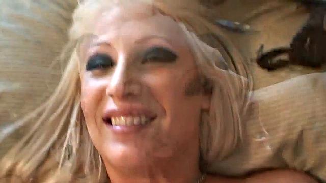 whore candy manson takes dick in her pussy