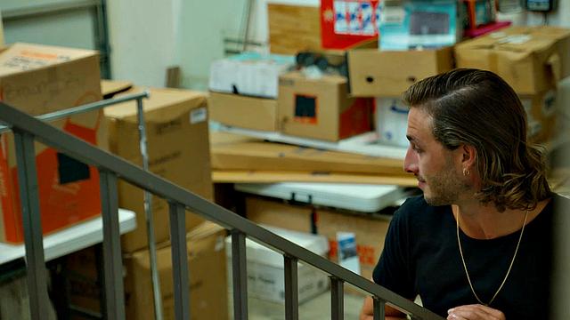 Hot MILFSara Jay works her sexy ass on some young cock