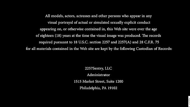 Блондинка на привязи: сиськи щипают, настроение бодрое-лучшее БДСМ-реалити