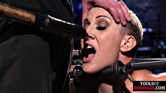 Sub babe satisfies master