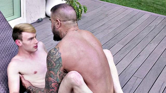 Petite 21yo twink assfucked by daddy on pool date