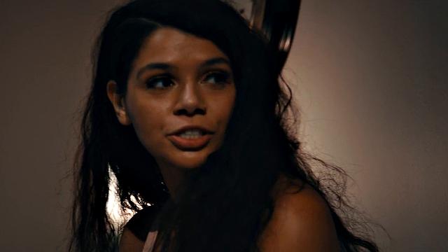 Deepthroating babe with pierced nipples gets fucked