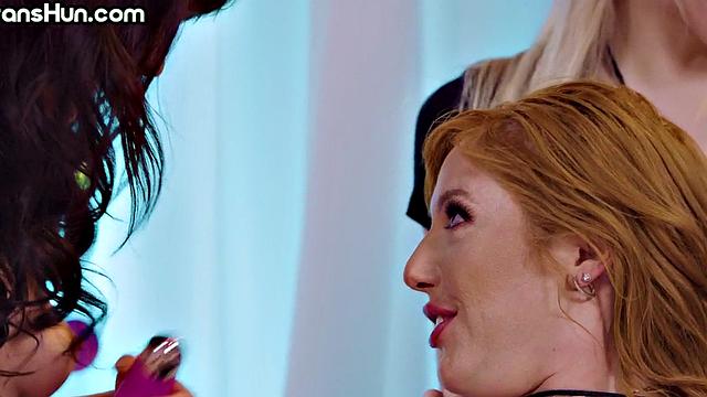 Lez trans using dildos on babes eager pussy