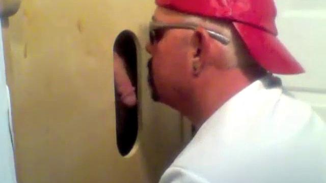 Kenny Throat Fucks At A Gloryhole