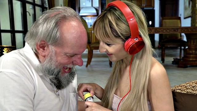 Pensioner stimulates the pussy of 21yo with petite body