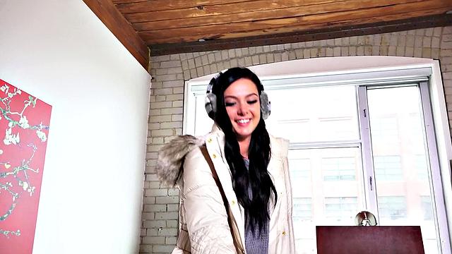 Marley Flashes and Fucks