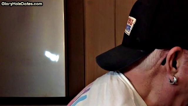 Gloryhole amateur DILF gives closeup blowjob and handjob