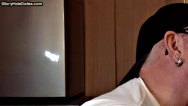 Gloryhole amateur DILF gives closeup blowjob and handjob