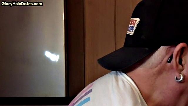 Gloryhole amateur DILF gives closeup blowjob and handjob