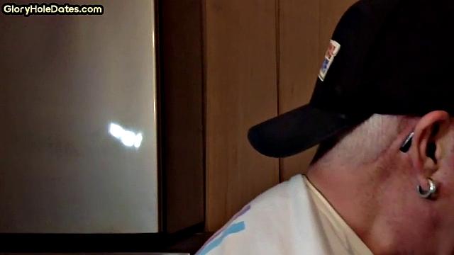 Gloryhole amateur DILF gives closeup blowjob and handjob