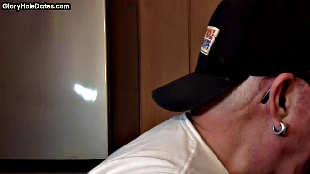 Gloryhole amateur DILF gives closeup blowjob and handjob