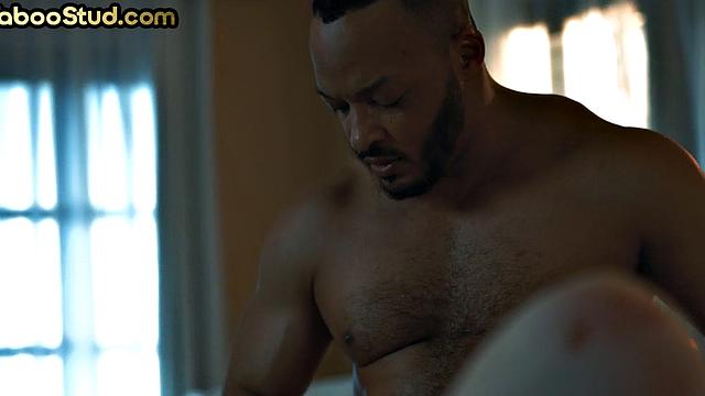 смотри, как черного отчима пасынок лижет и трахается с ним без резинки