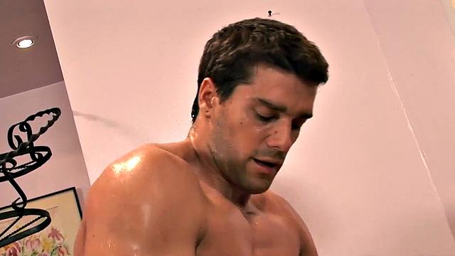 Sexy MILF Tacory Blu gets her pussy drilled