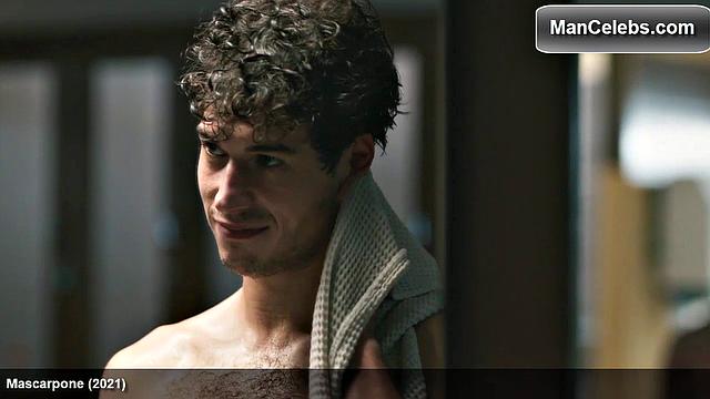 Giancarlo Commare naked butt after the shower