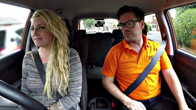 Chubby UK blonde cockriding in the car after bj