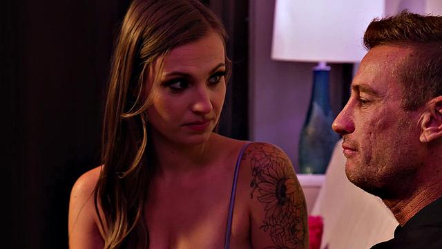 Kenzie Love is submissive for her client