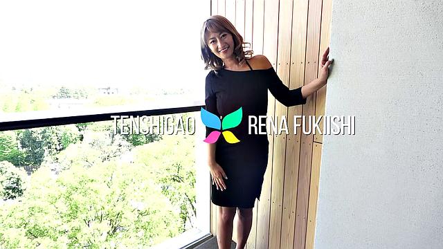 Rena Fukiishi Teases for Tenshigao