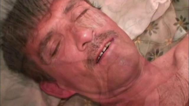 Barry introduced me to Bill, thinking he was just a running buddy and nothing more. However, in conversation both said they would be willing to do a buddy session, and both were surprised that the other wanted to do it with him.