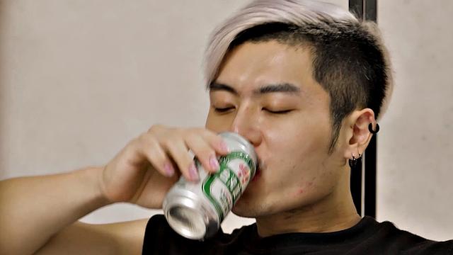 A couple of friends go out with Yuli and she gets fucked