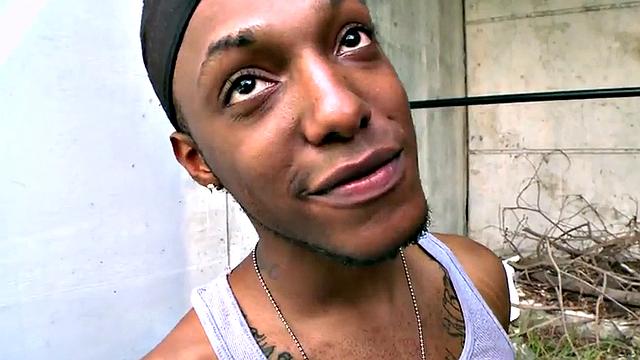 Tattooed ebony hunk pounds tight interracial ass of Ebony bottom