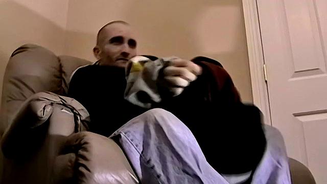 Guys Come Back To Get Sucked - Bkaze And Joe