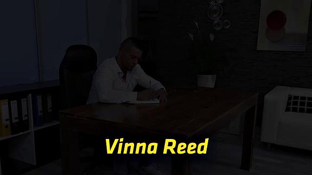 Vipissy - Piss with naughty blonde Vinna Reed who gets drenched in pee