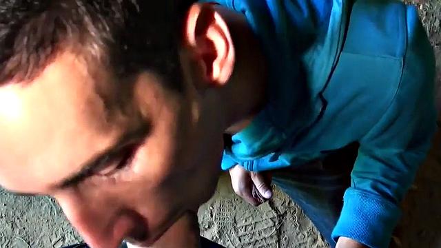 Blond top stud fucks asshole after nice cocksucking