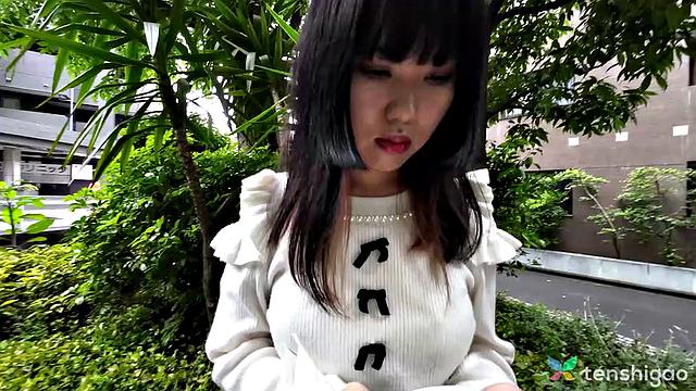 Introducing Eri Mizuno, a Girl Who Wants It Badly