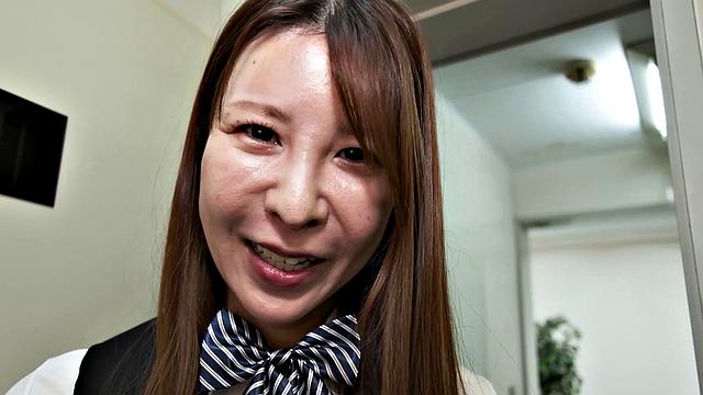 A Crazy Office Adventure With Akari Amamiya