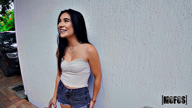 Pounding Delilah Dagger