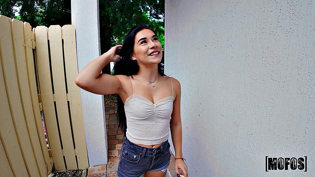 Pounding Delilah Dagger