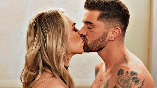 Trans goddess riding bareback after sucking cock