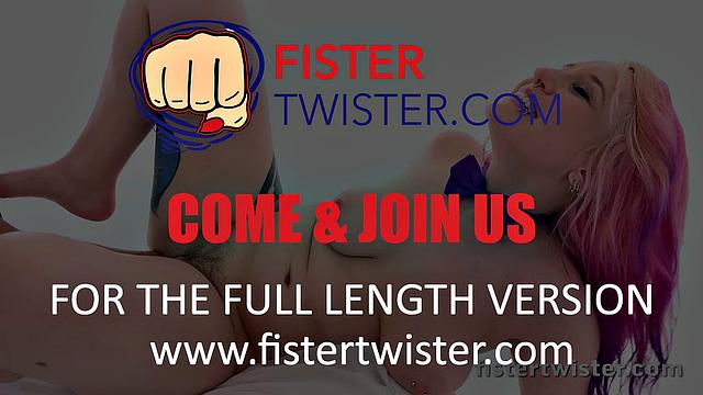 Fistertwister - Proxy Page and Lexi Dona - Anal Fisting