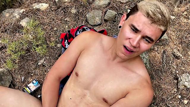 Curious Amateur Guy Dick Play - Sam Carter