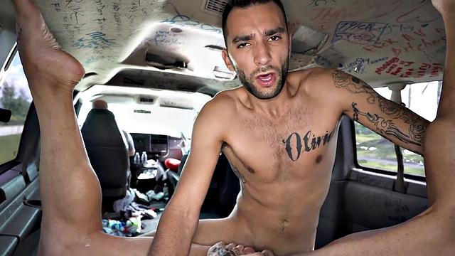 Real amateur stud fucks gay ass in public van outdoor