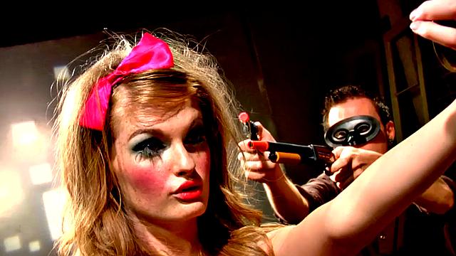 Freckled ginger babe in heels cockriding lover