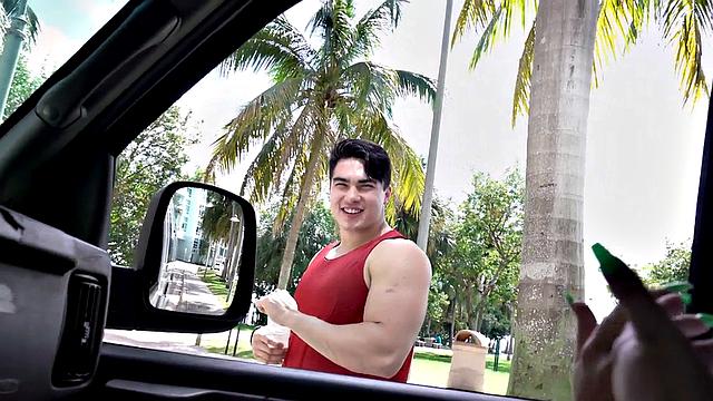 Tricked muscled stud fucks gay's asshole in bus for facial