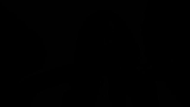 Horny MILF fingering her pussy and ass