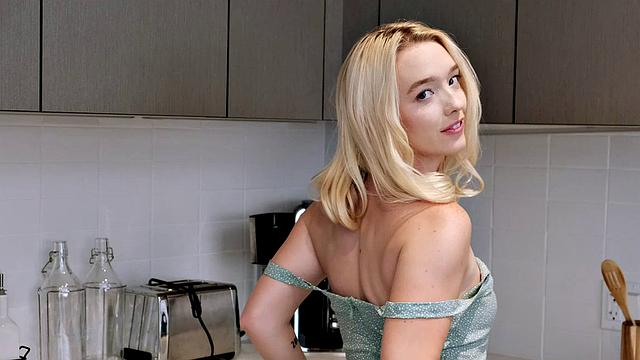 Shy blonde Juliette shows off her pussy and tells us about her kinks.