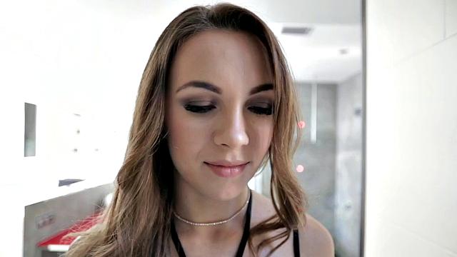 Showering babe in stockings analsmashed doggy style at casting