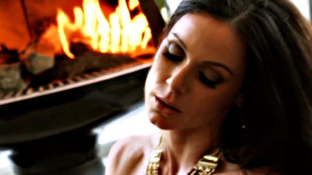 Lisa Ann's Sexual Divas: Scene 5