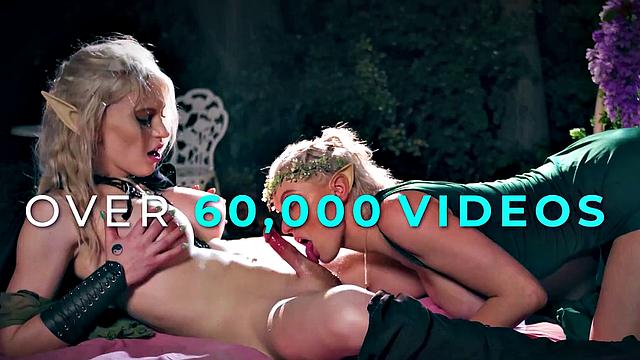 TRANSFIXED - Romantic Hung Stud Fucks Gorgeous Izzy Wilde In Bubble Bath