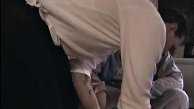 Тони - прям как деньги нужны, но сперма дешевле! Гей-расклад для взрослого мужика.