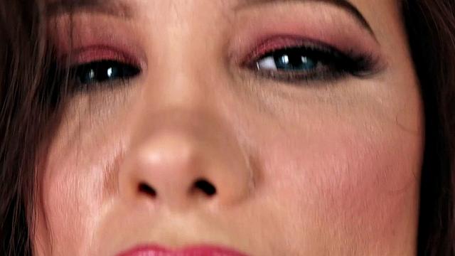 Brittany Elizabeth: Hawaii's Big Pineapples