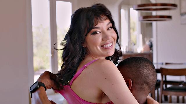 UP CLOSE - Big Tits MILF Little Puck gets CREAMPIE by BBC during Wild Passionate Sex