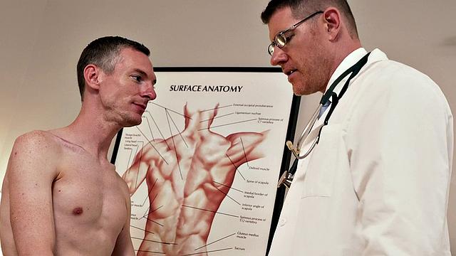 Petite bottom bareback drilled at doctor's by DILF