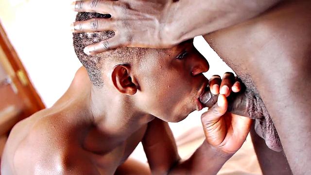 Black twink breeding amateur after oral