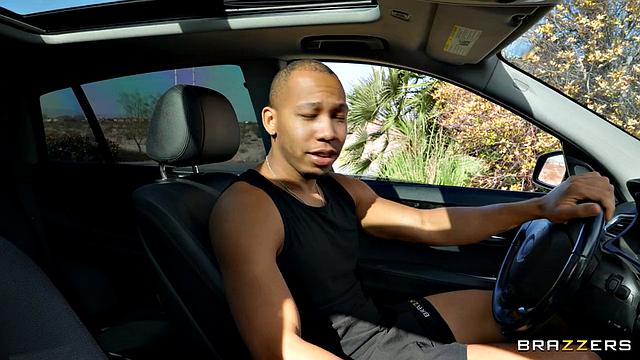 Rollerblader Takes It Up Ass