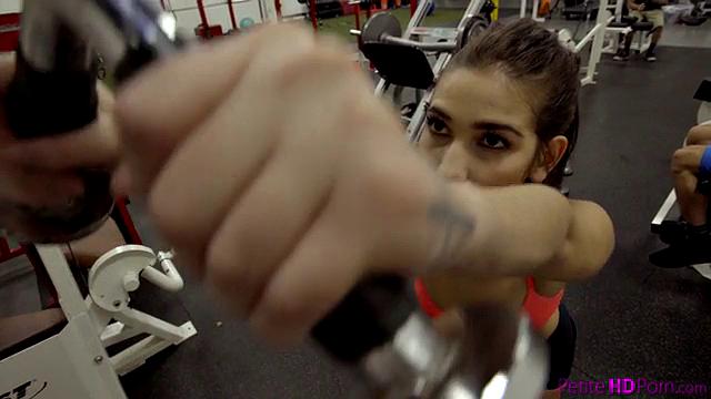 Late night workout - S1:E4